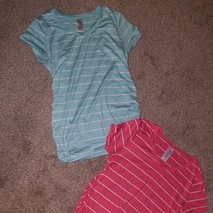 Bundle of 2 maternity shirts